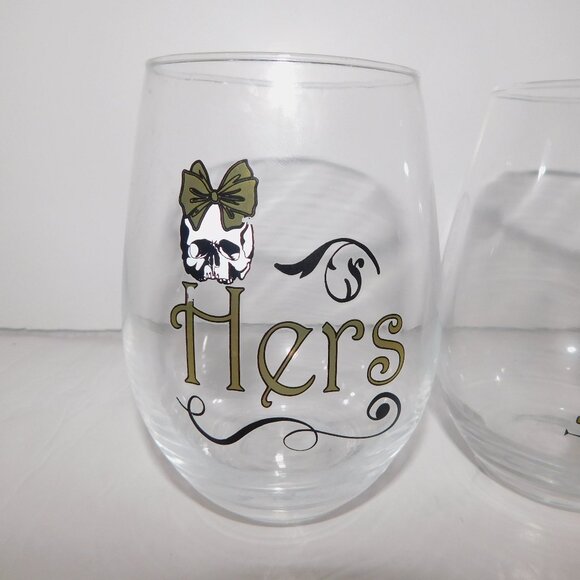 Set 2 Stemless Wine Glasses Tumblers His Her Skeleton Theme - Picture 3 of 4